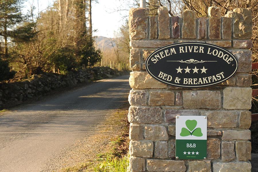 Sneem River Lodge Bed & Breakfast Esterno foto